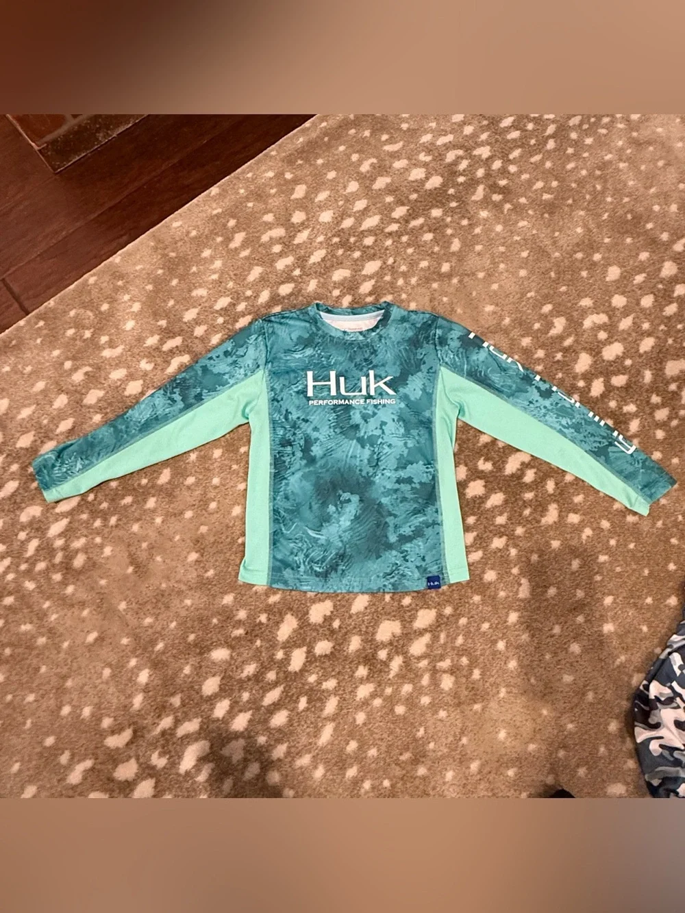 Bundle (3) Kids' Long- Sleeve Performance Rash Guards/Top, Huk Fishing. Size 7/8